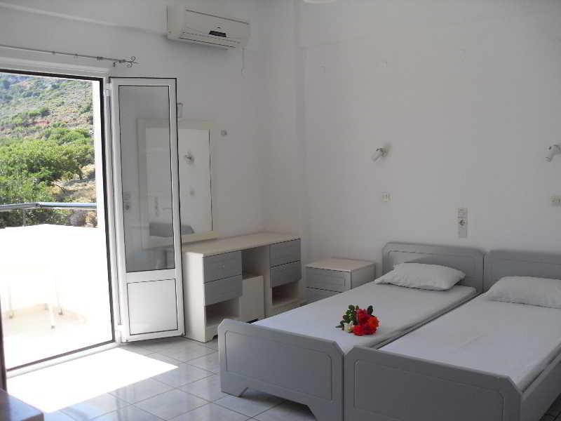 Iraklis Apartments สตาลิดา ภายนอก รูปภาพ